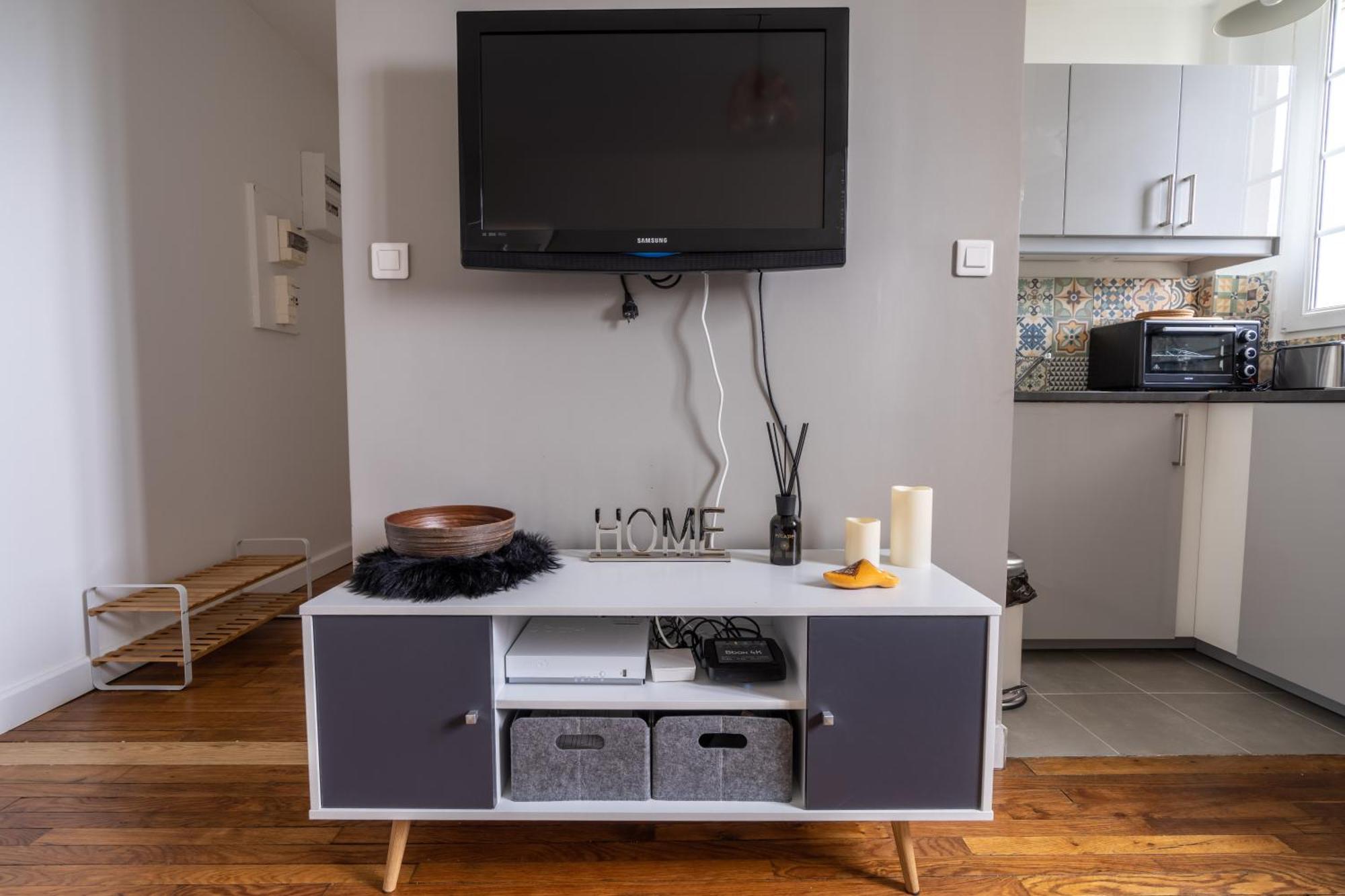 Апартаменты Charmant 2 Pieces Pour 4 Personnes A Курбевуа Экстерьер фото